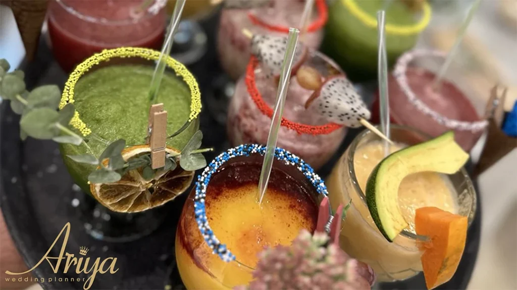 آب میوه طبیعی مراسم عروسی عقد تشریفات آریا با امیر نیاکانی