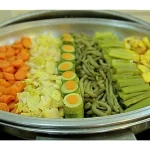 انواع غذا به صورت سلف سرویس یا دیس پرس در مراسم عروسی و عقد منو غذایی متنوع در تشریفات آریا امیر نیاکانی