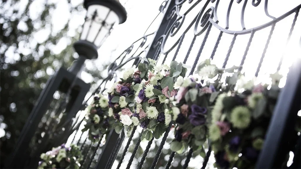 دیزاین مراسم عروسی و عقد با مدرن ترین و طرح ها و سلیقه شما با تشریفات آریا امیر نیاکانی