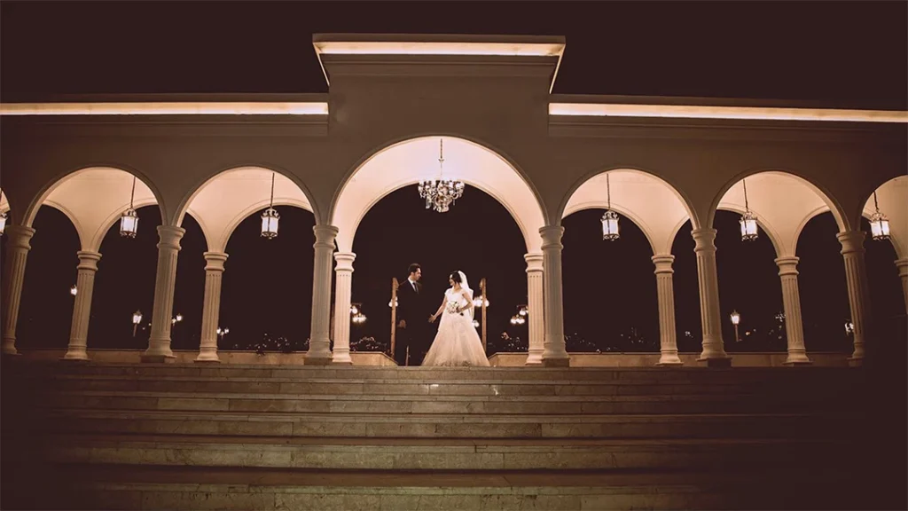 دیزاین مراسم عروسی و عقد با مدرن ترین و طرح ها و سلیقه شما با تشریفات آریا امیر نیاکانی