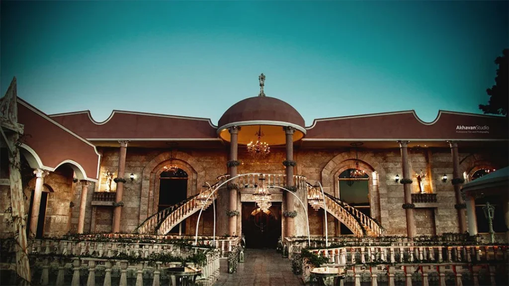 دیزاین مراسم عروسی و عقد با مدرن ترین و طرح ها و سلیقه شما با تشریفات آریا امیر نیاکانی